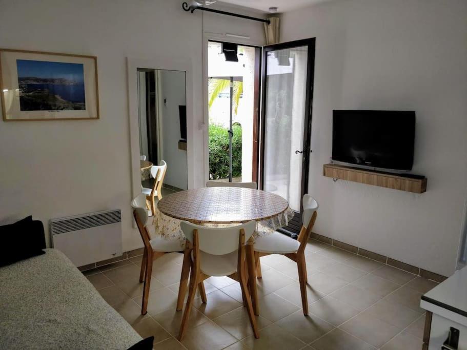 St Raphael 37M2, Piscine, Wifi, Commerces Mer 5Mn A Pieds Saint-Raphaël Exteriér fotografie